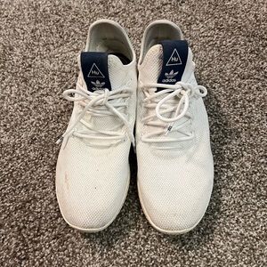 Adidas x Pharell Williams White/Navy Blue Tennis Hu Womens Size 9.5